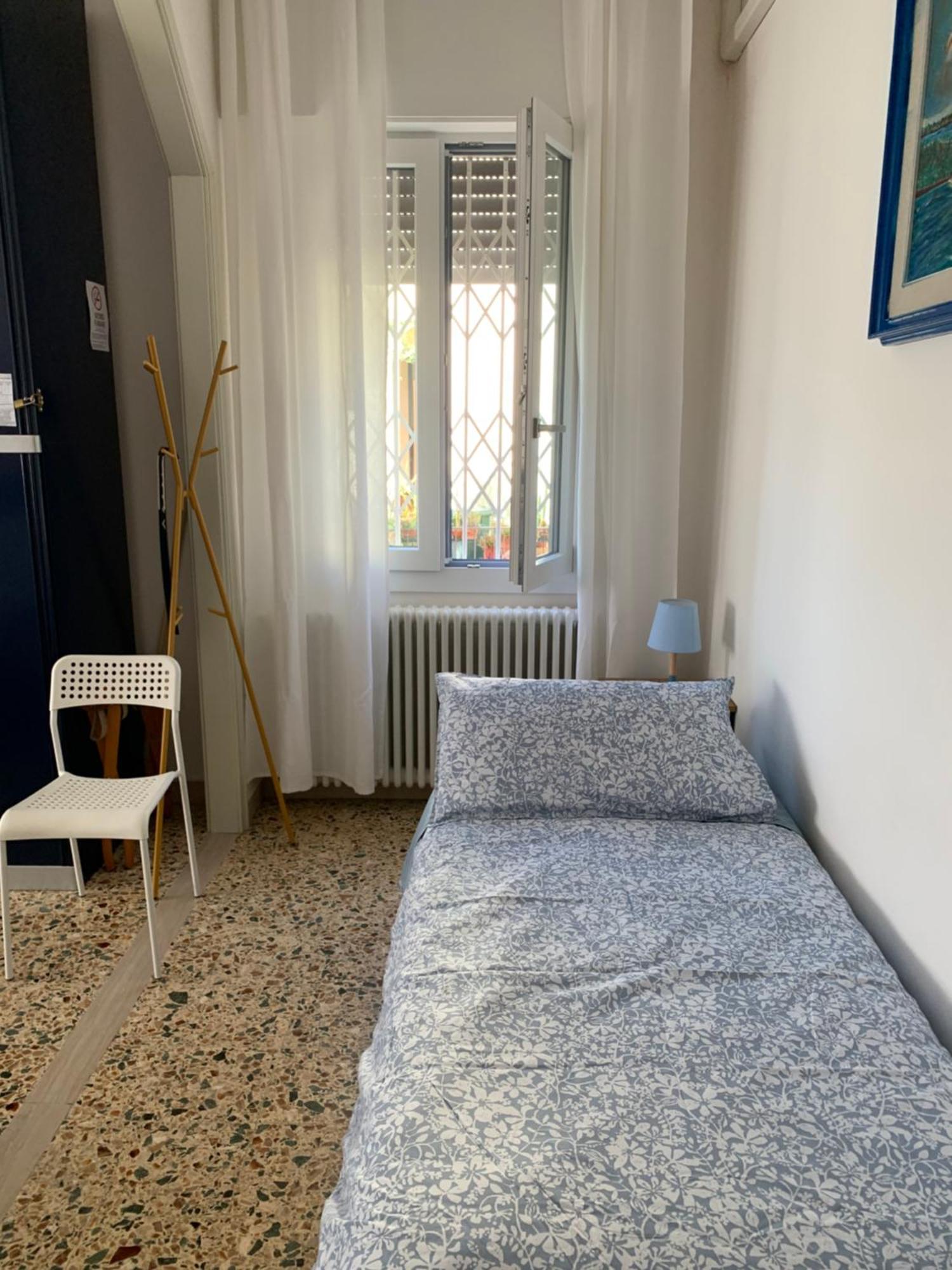 Affittacamere Le Rose Imola Exterior foto
